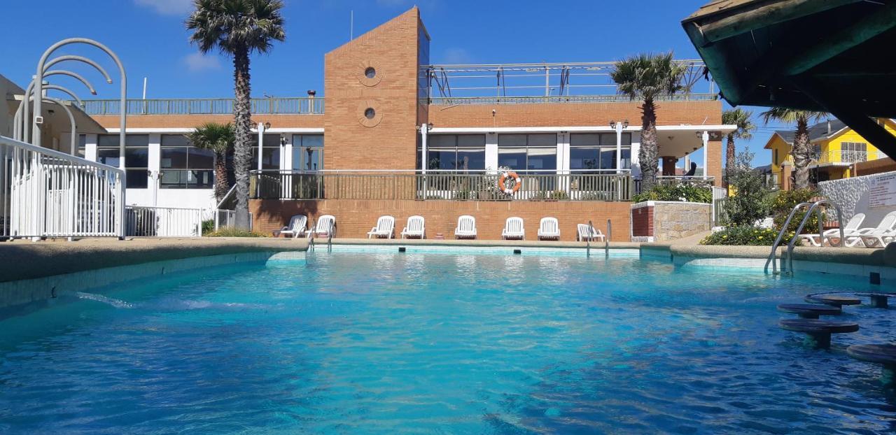 Resort Puertas Del Sol Ел Киско Екстериор снимка