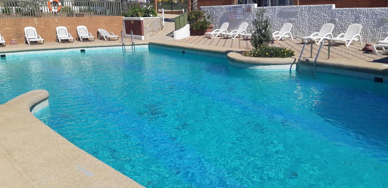 Resort Puertas Del Sol Ел Киско Екстериор снимка
